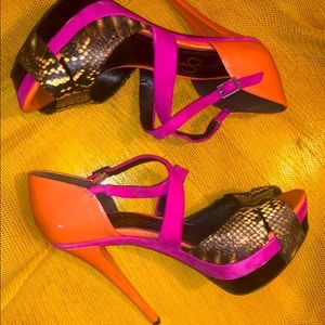Bright platform multi color/snake skin pumps/ suede strap accent
